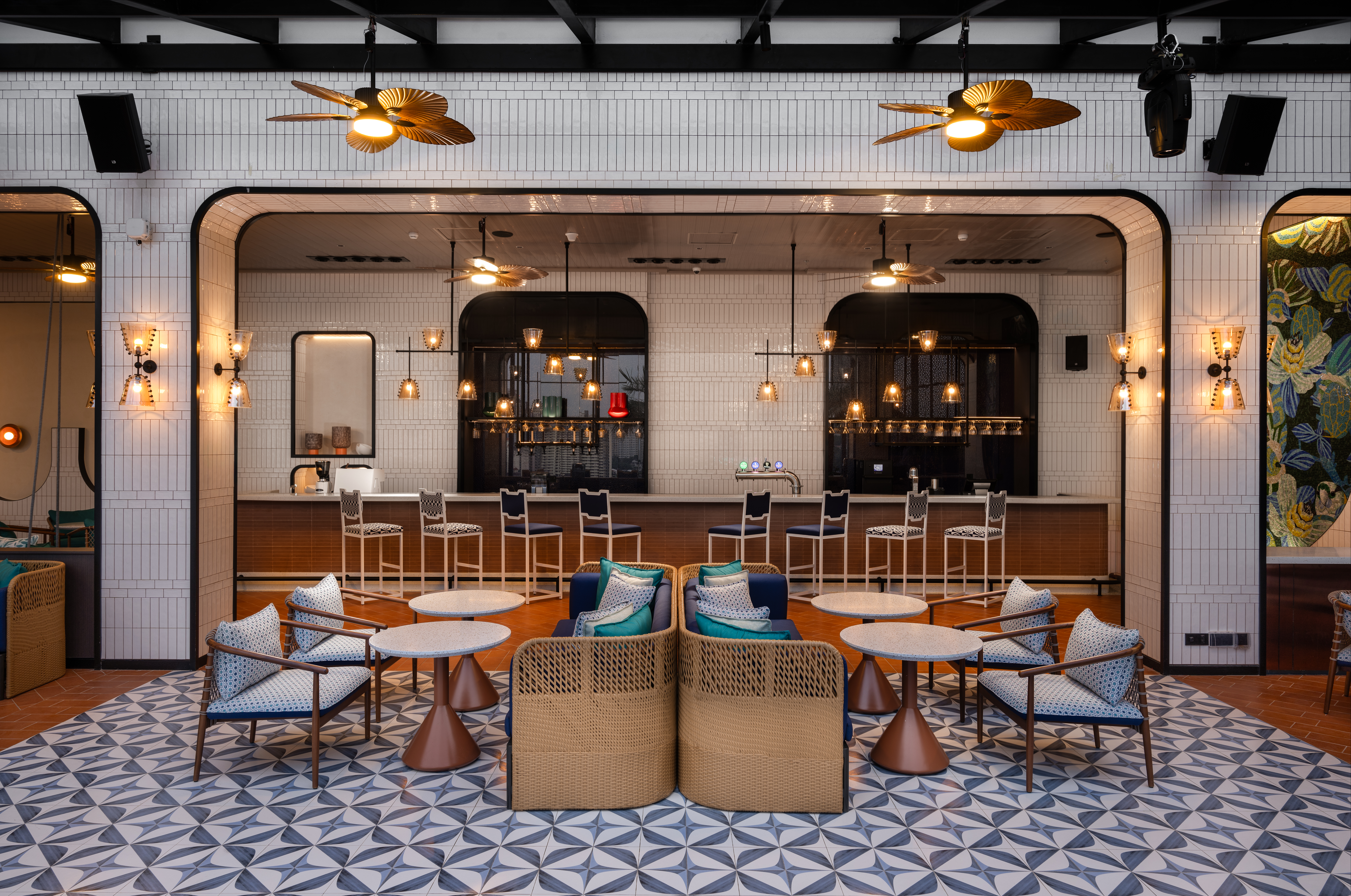 hotel room furniture ホテルの部屋の家具