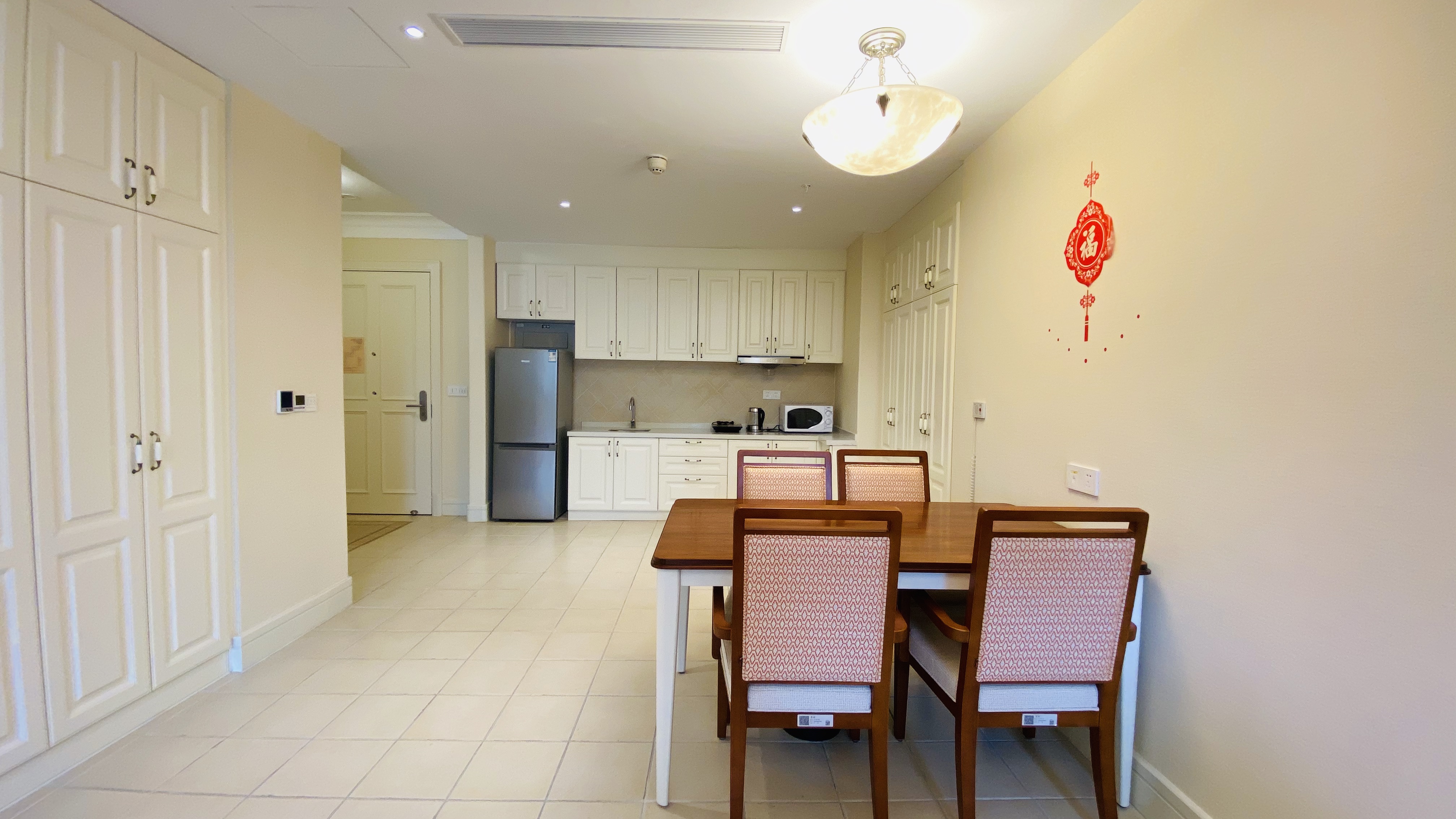 オーダーメイドの高級住宅家具工場