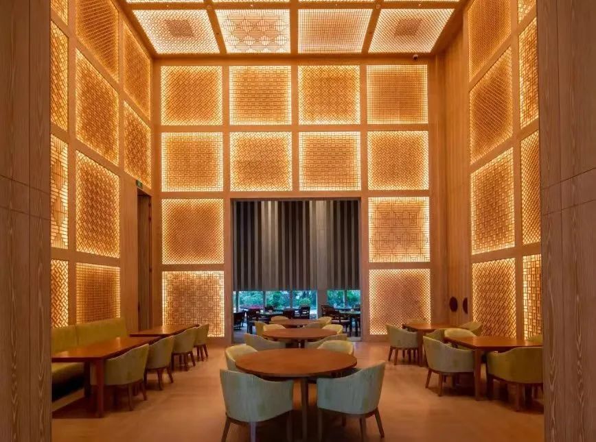 ホテルのレストランの家具