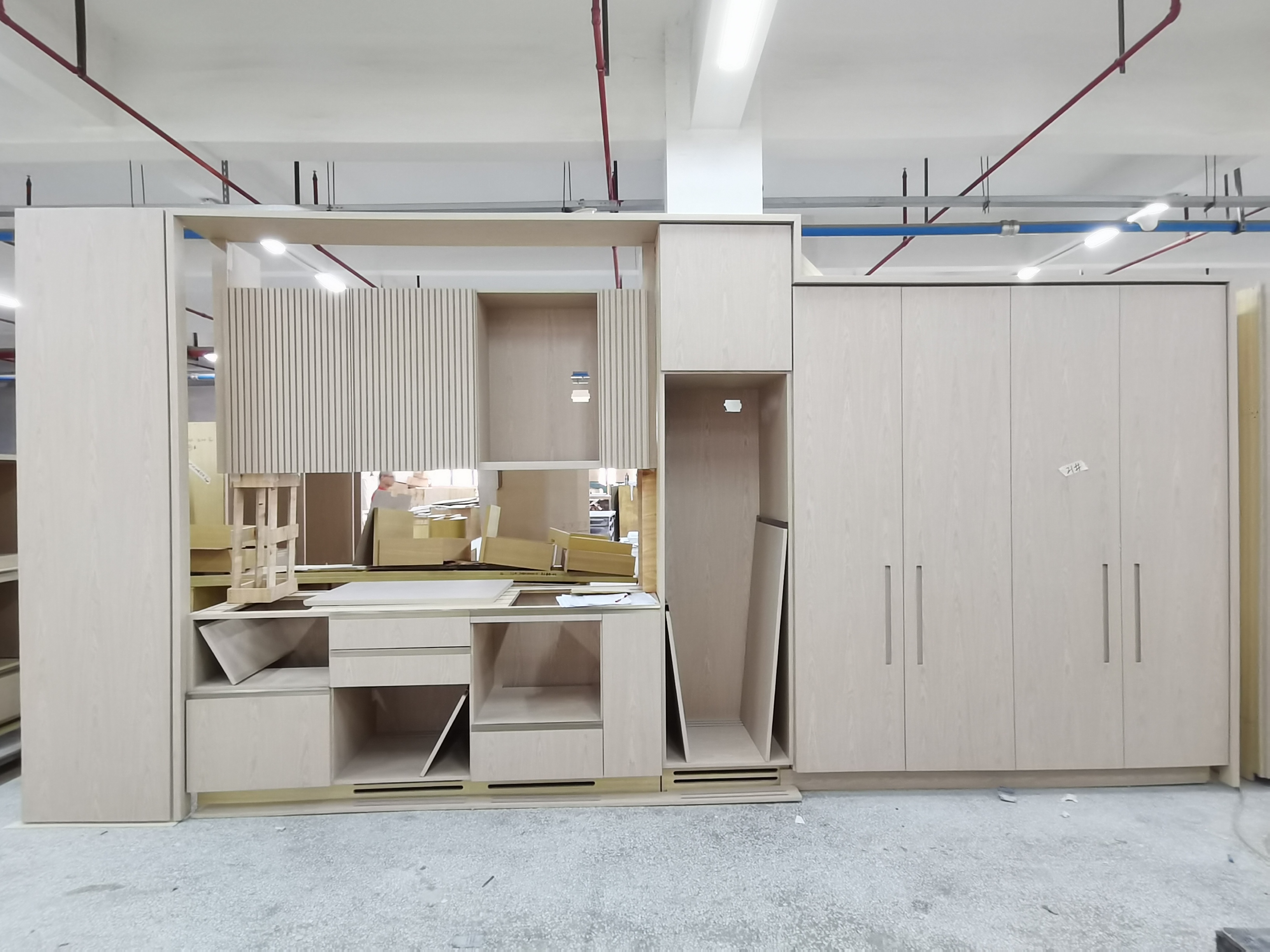 ホテルパブリックエリアの家具