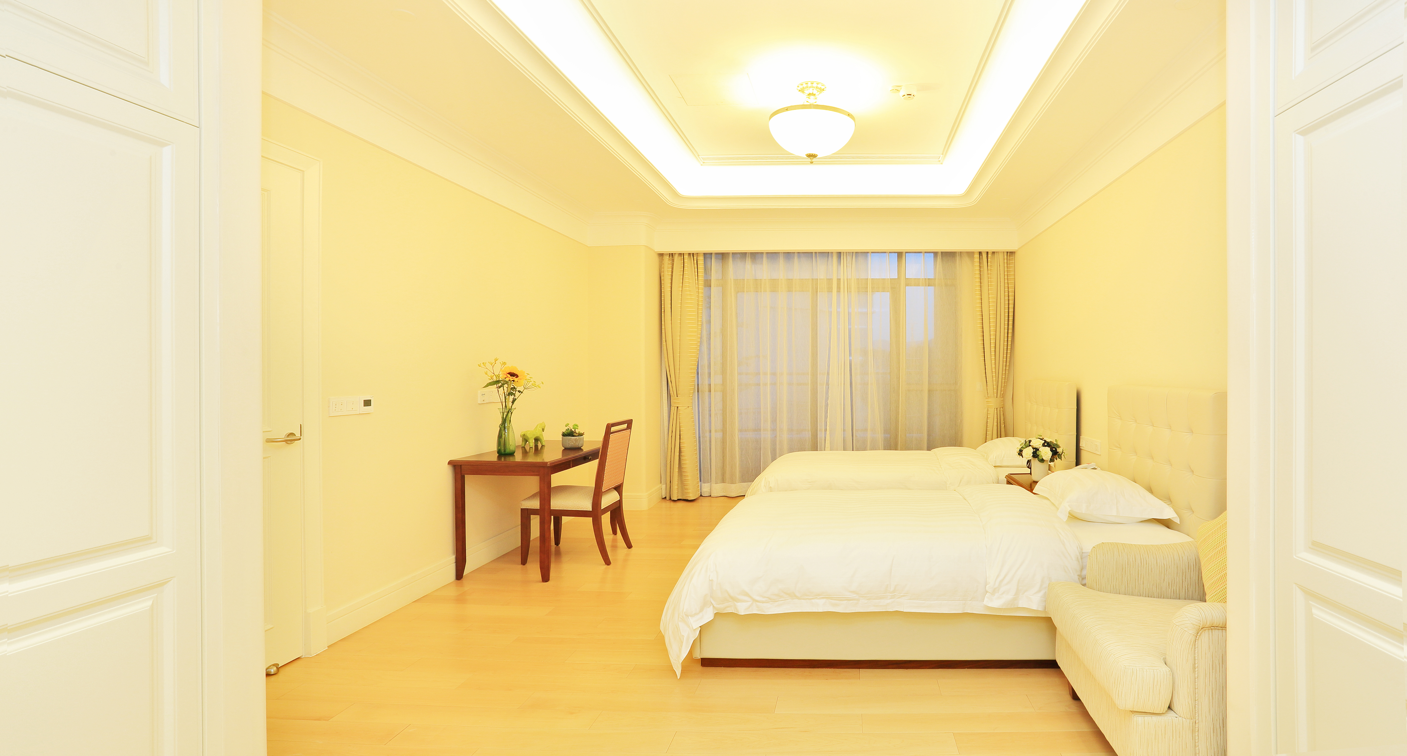 商業ホテルの家具