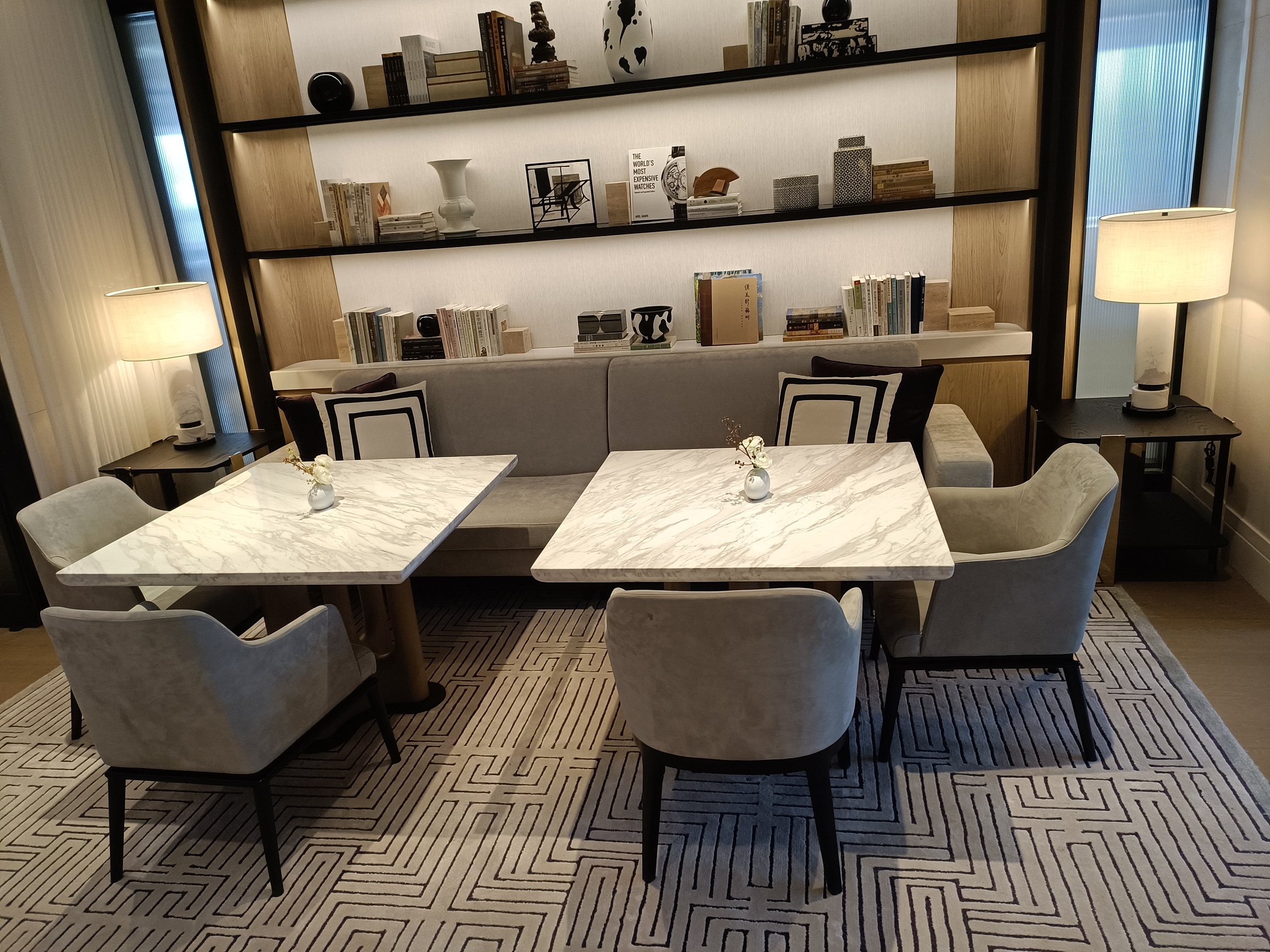 商業用ホテル家具