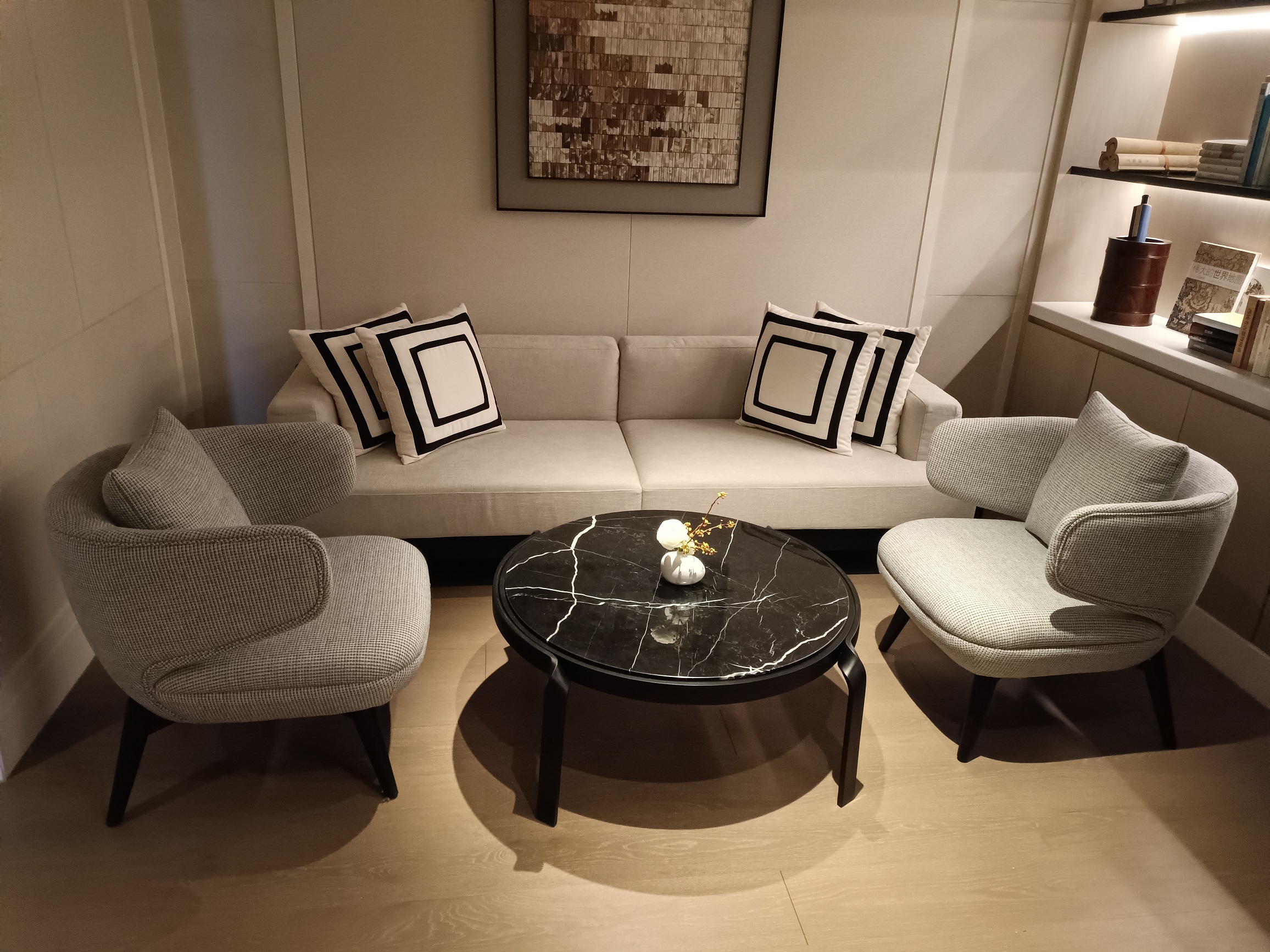 豪華なホテル家具