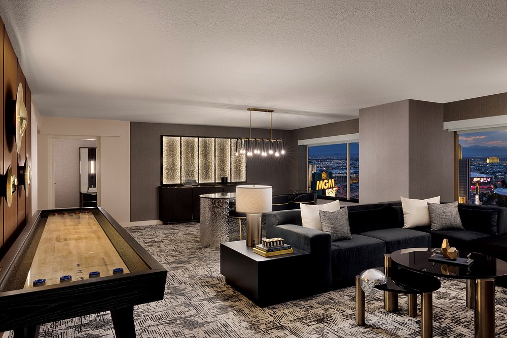 ホテルの家具メーカー