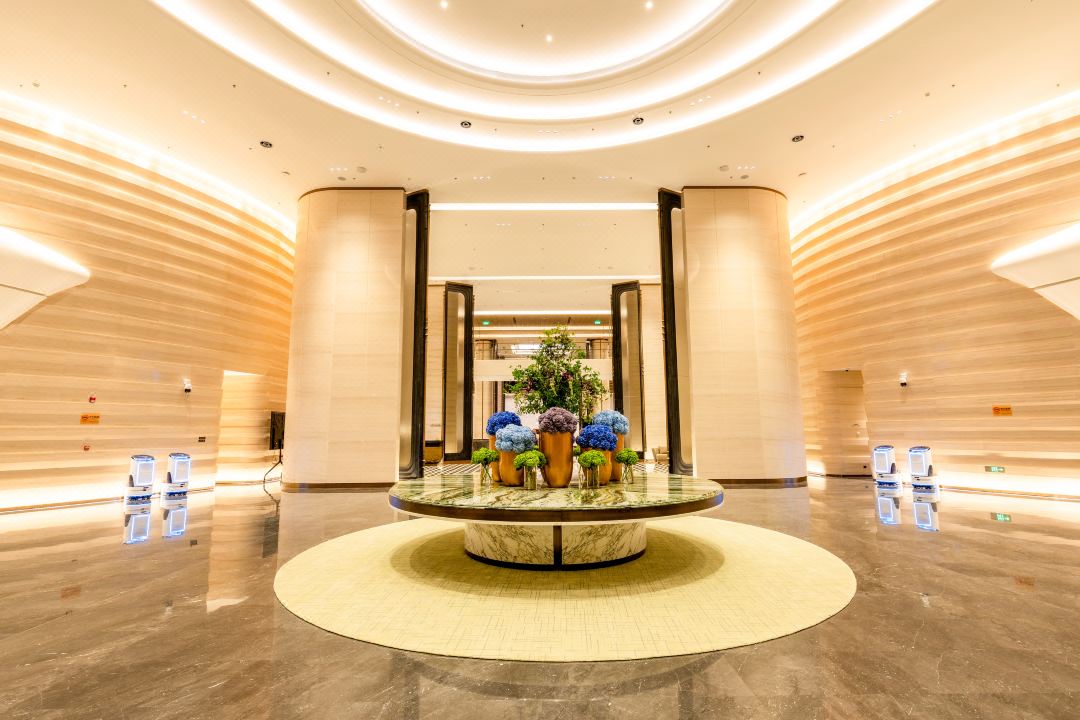 首都国際会議展示センターホテルの公共エリア家具