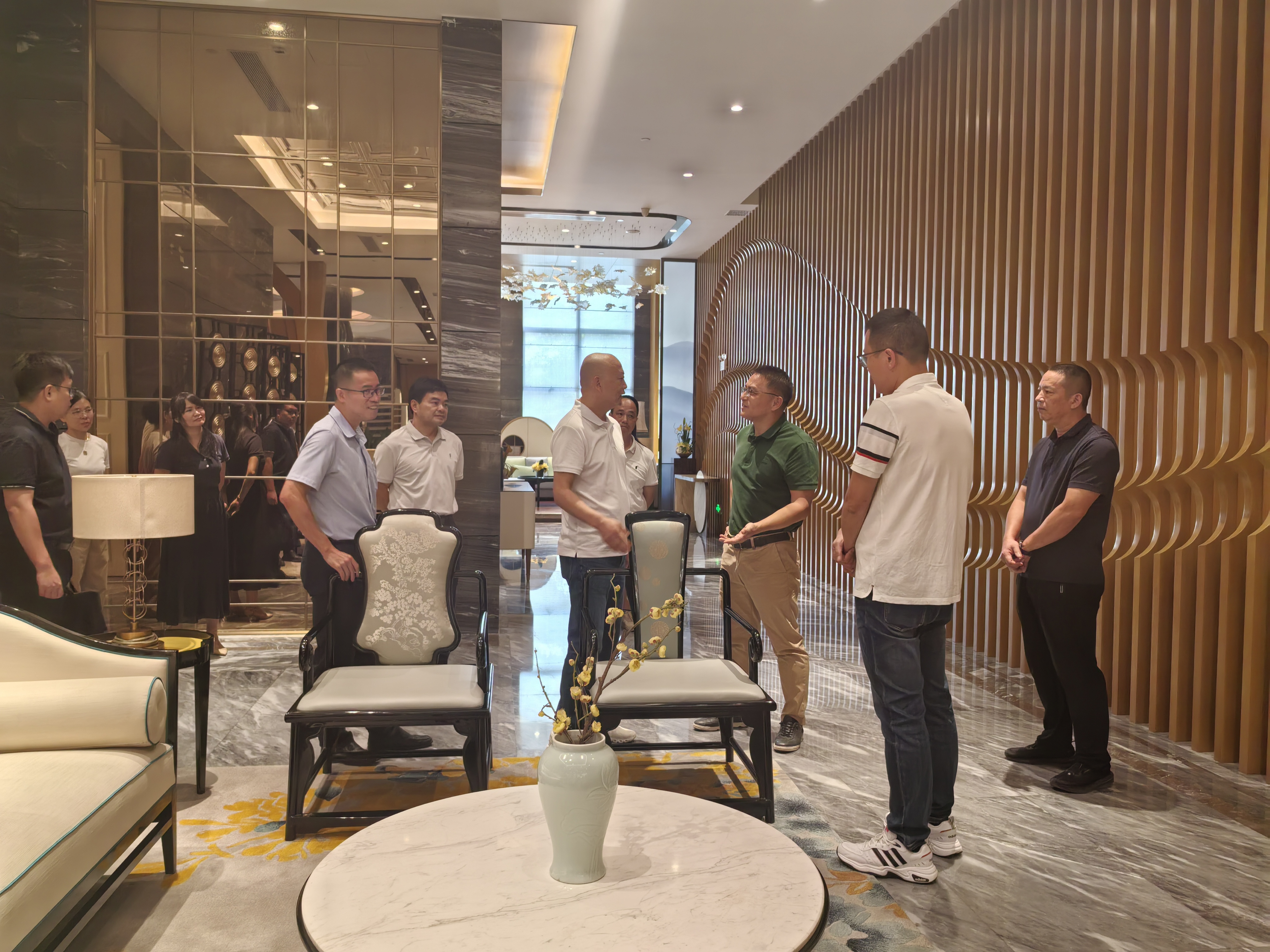 センユアン家具