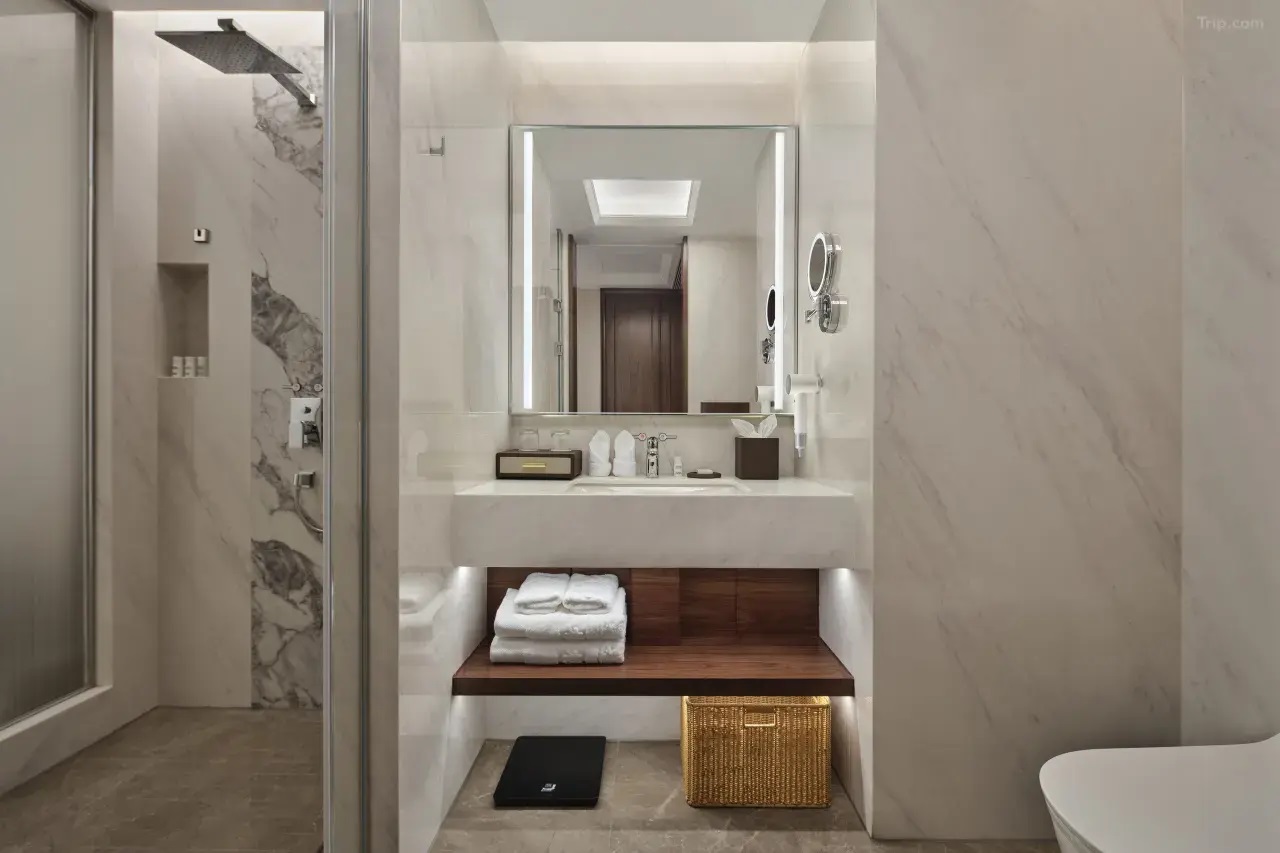 安徽省道香楼ホテルの化粧キャビネット