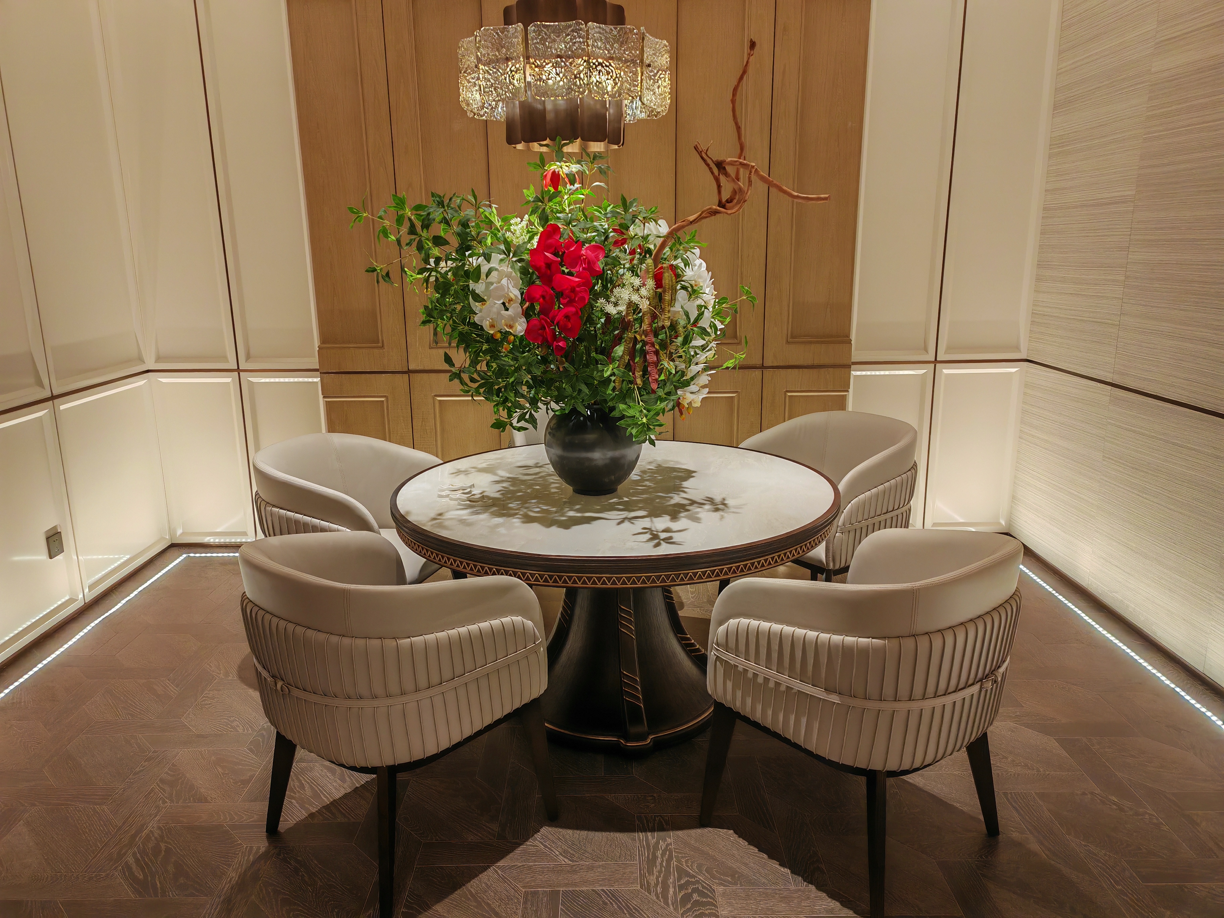 センユアン家具