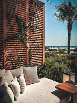 センユアン家具