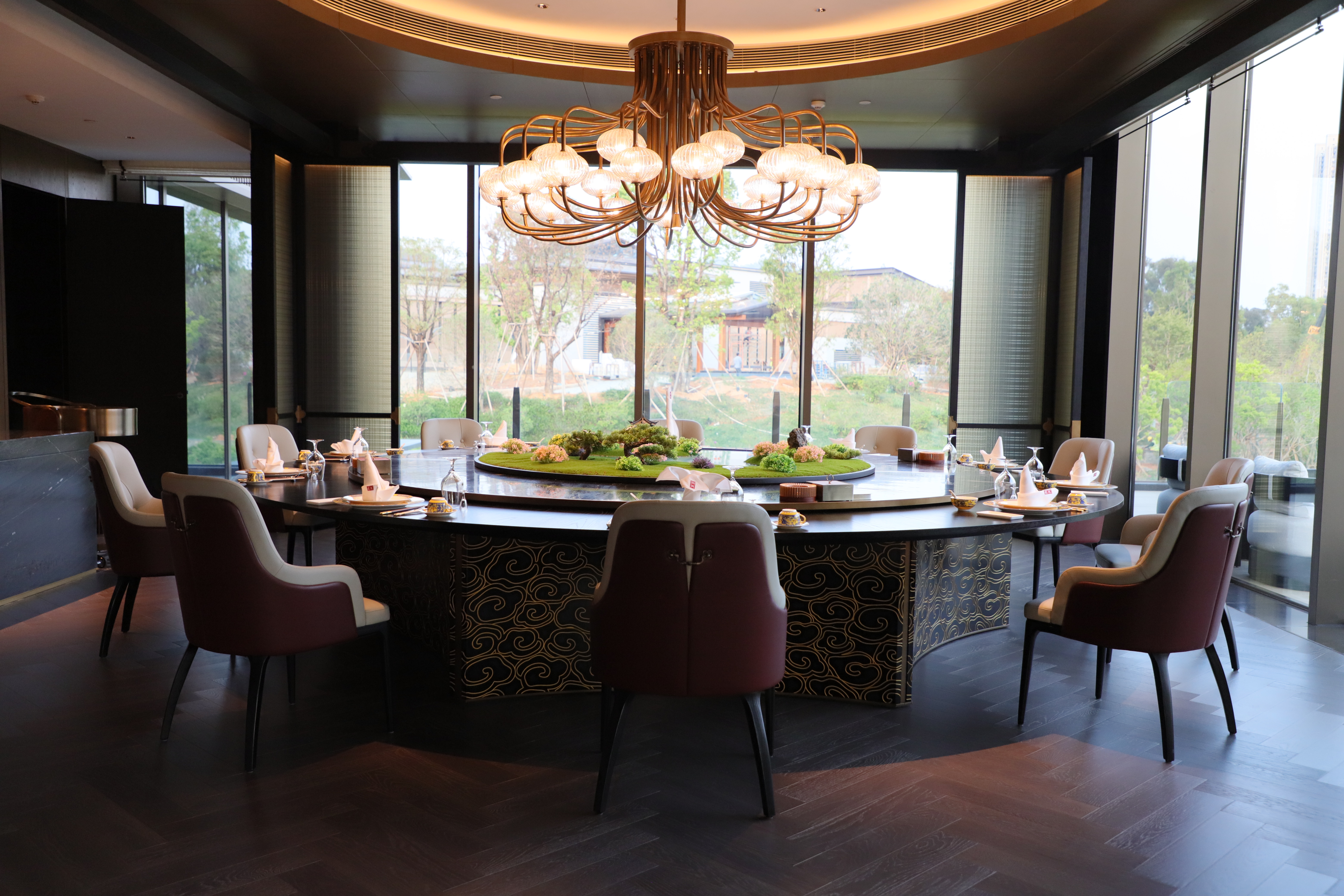 珠海正芳香山ホテルおよびMGM フアフ ホテル