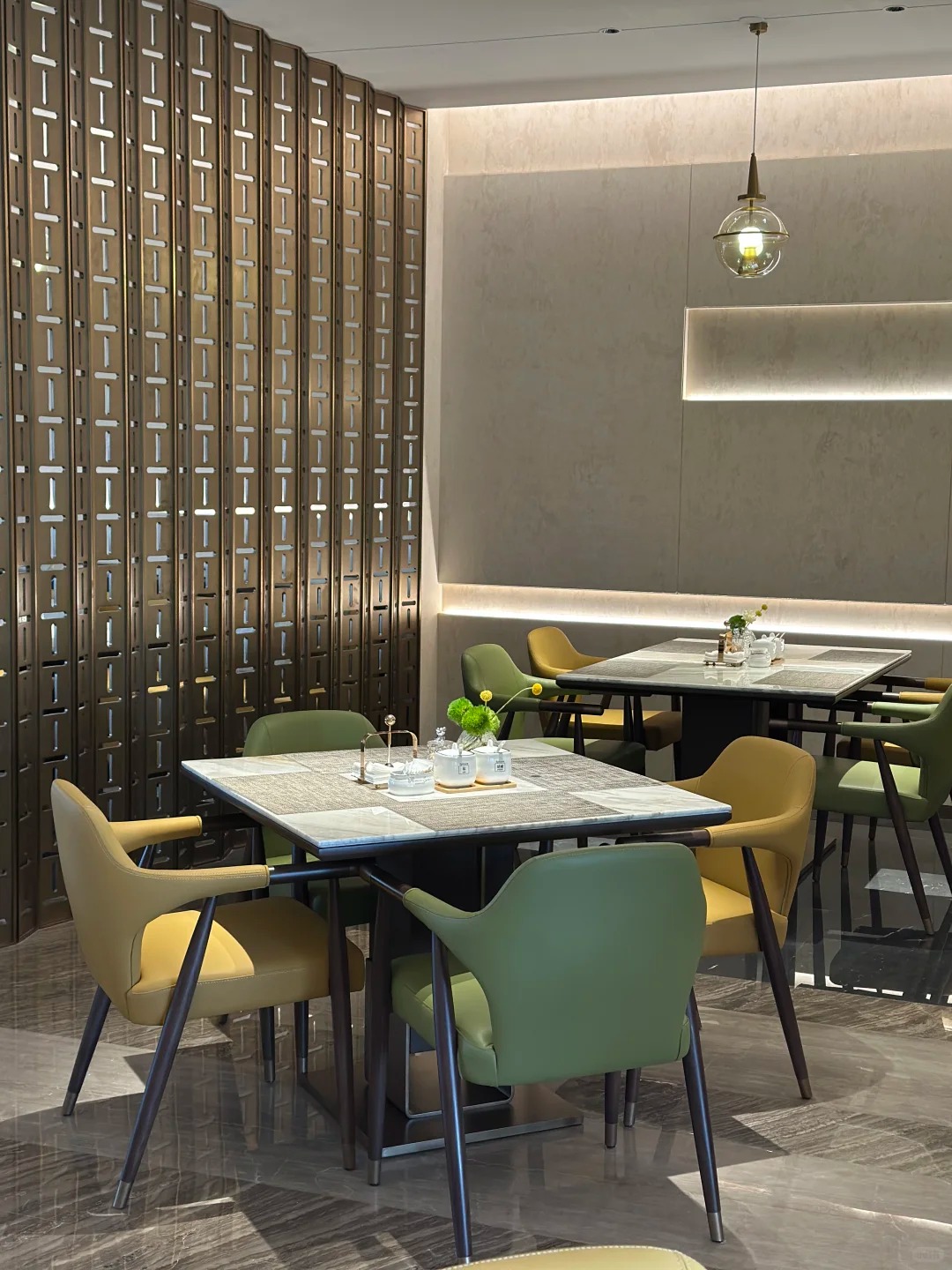 センユアン家具